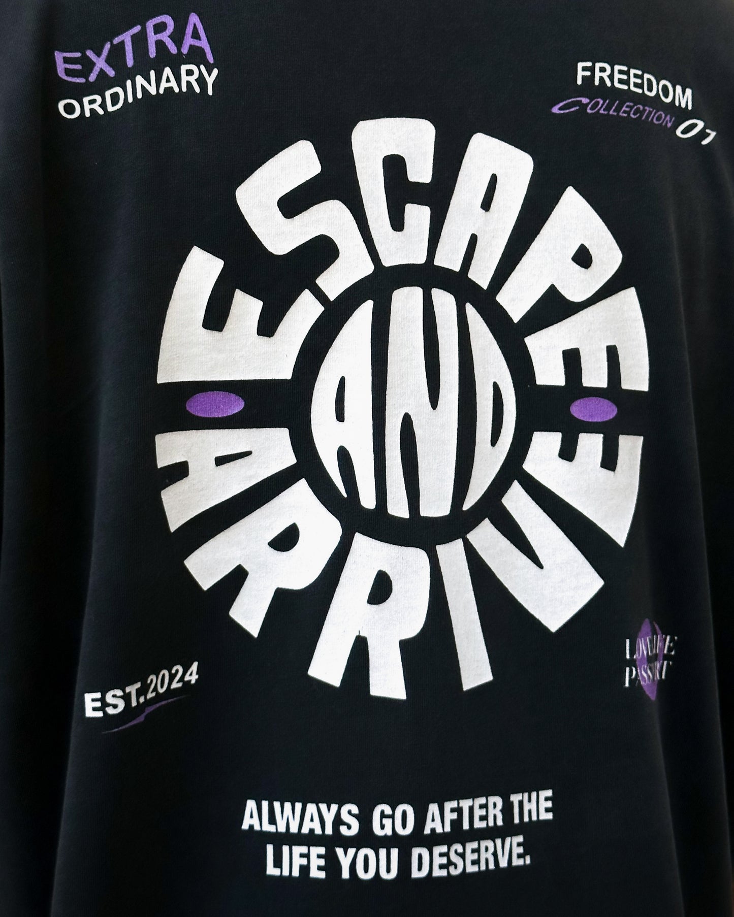 Escaper T-Shirt 01